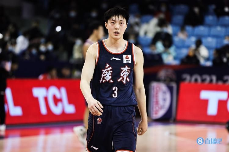 阿莱曼尼也明确表示他们与德容之间没有任何摩擦。